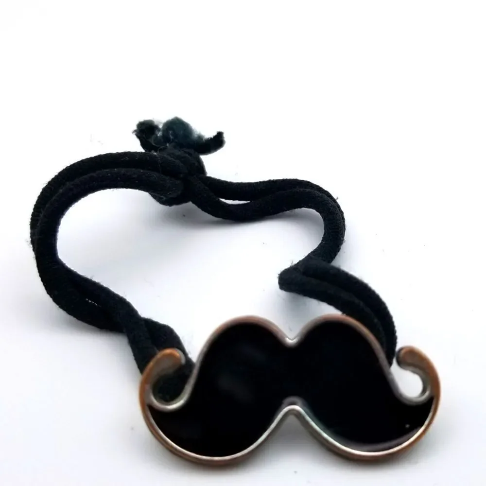 Mustache novelty bracelet cute trendy. B702